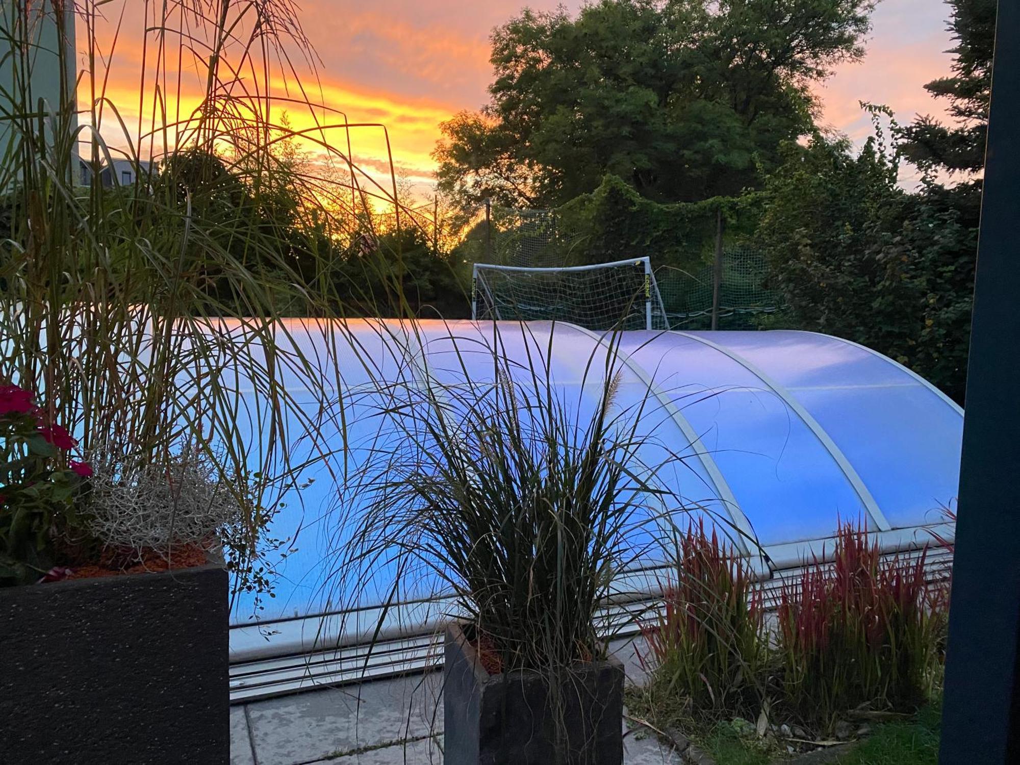 Pool & Lake Holiday Home มาร์คเคลแบร์ก ภายนอก รูปภาพ